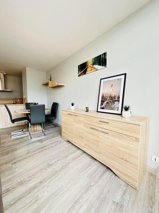 Appartamento Au Coeur De Bruyeres Esterno foto
